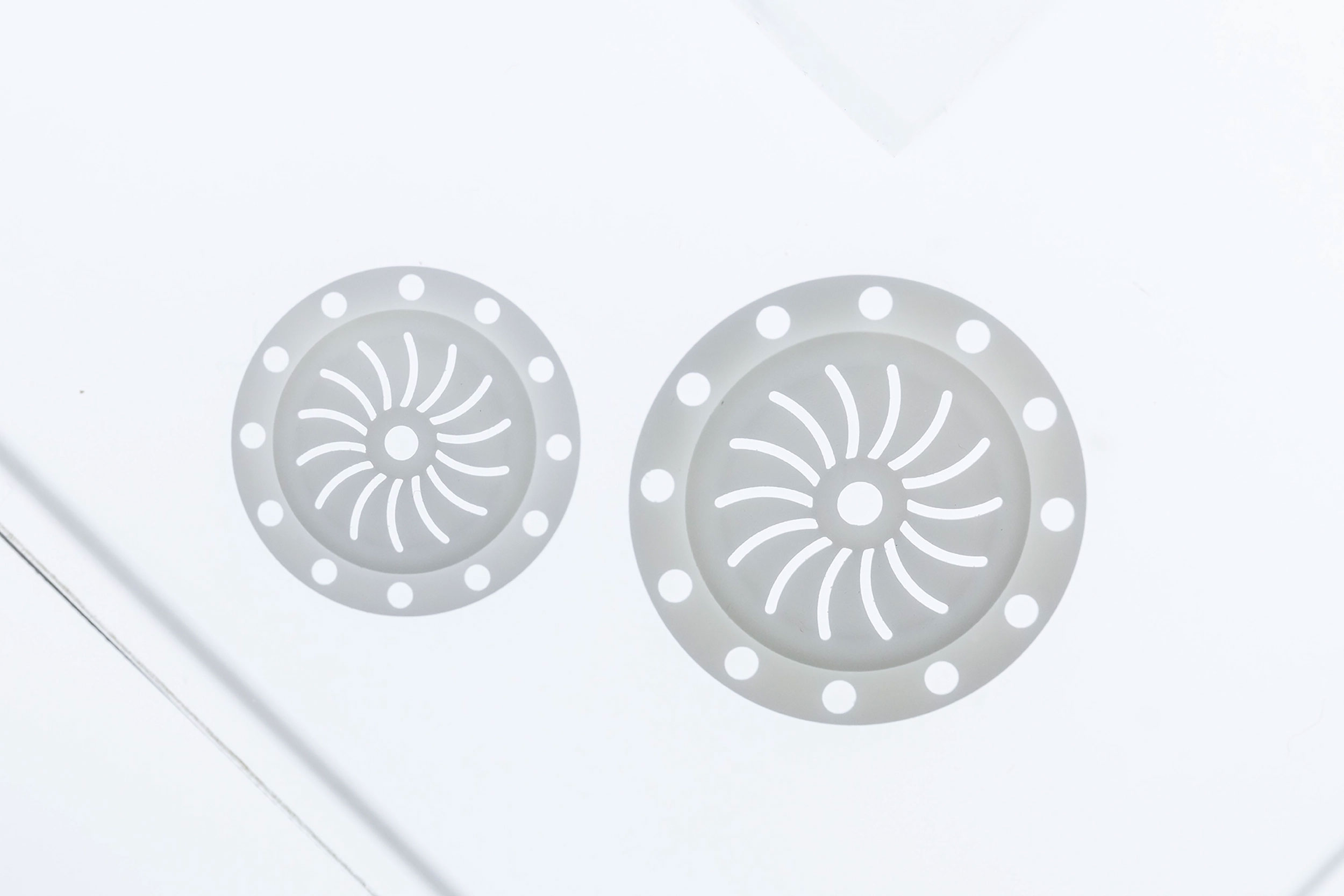 Two 3d printed ceramic parts