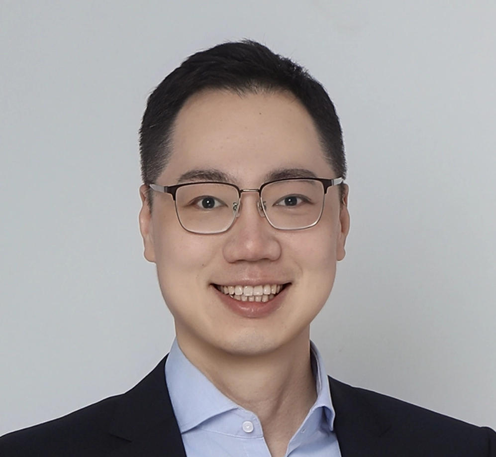 portrait of eric nie, sales manager china at sinto advanced ceramics